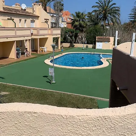 Denia, Playa Y Ciudad